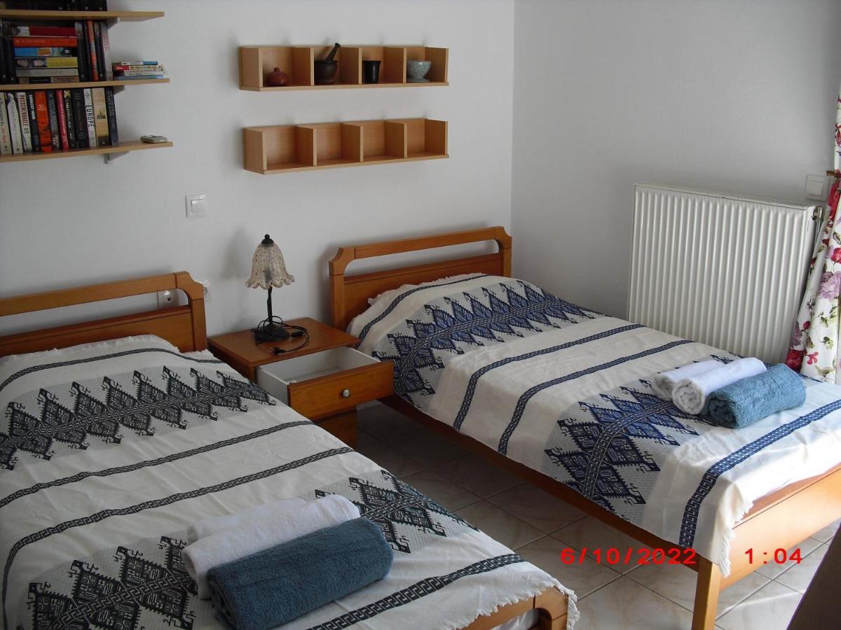 Gemuetliche Villa Mailin Priv. Pool Schoene Aussicht Skouloufia Luaran gambar