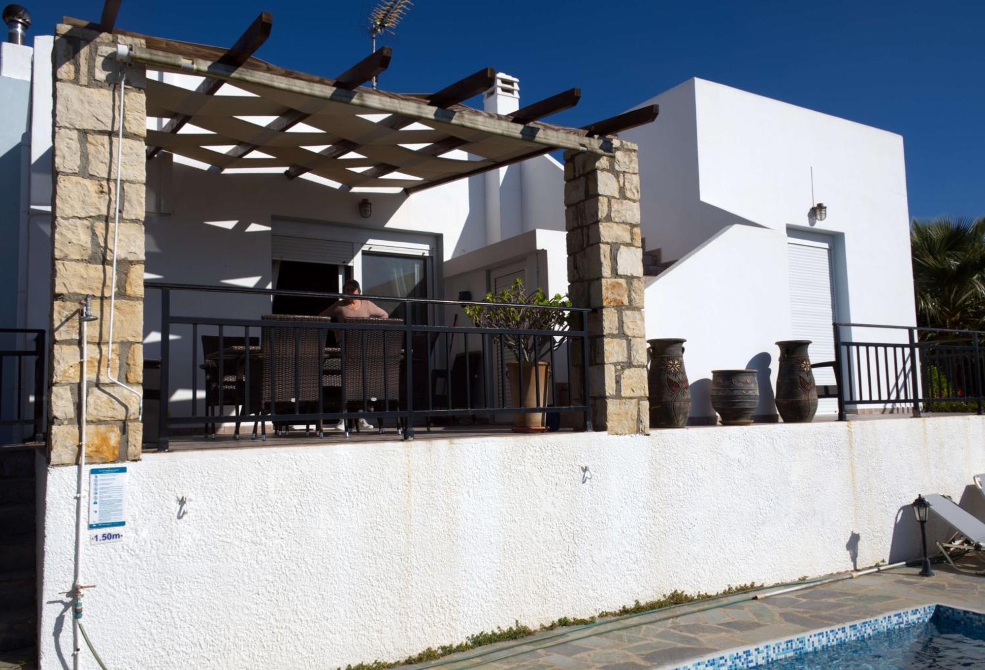 Gemuetliche Villa Mailin Priv. Pool Schoene Aussicht Skouloufia Luaran gambar